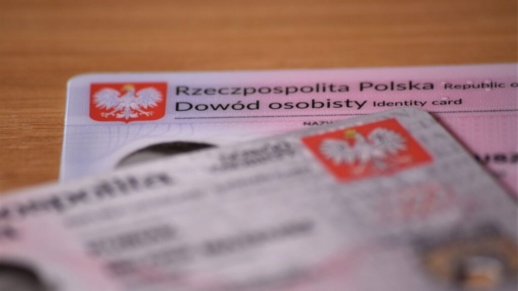 Informacja może zostać wysłana SMS-em, że dowód osobisty jest gotowy do odbioru.